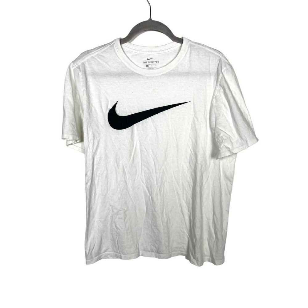 Nike‎ white t-shirt